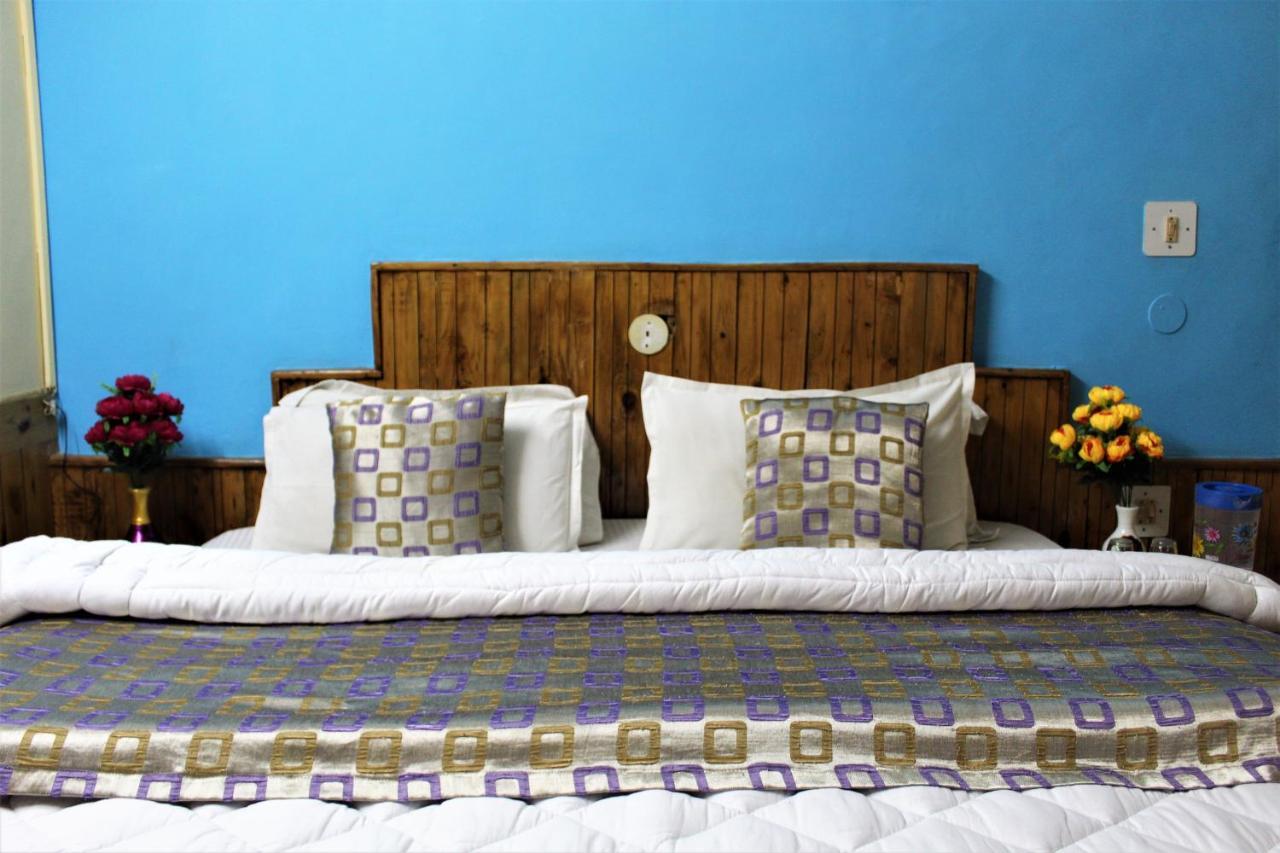 Hotel New Royal Manāli Eksteriør billede