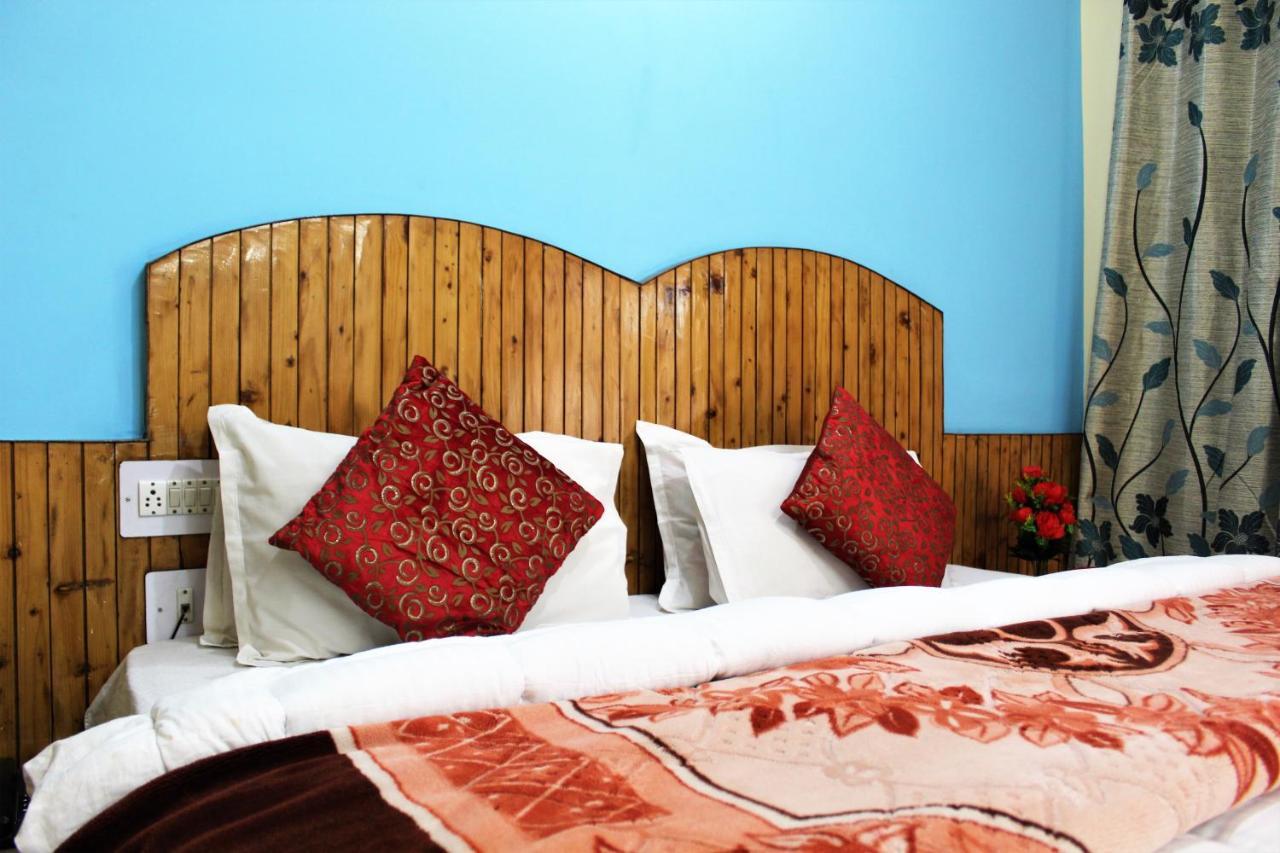 Hotel New Royal Manāli Eksteriør billede