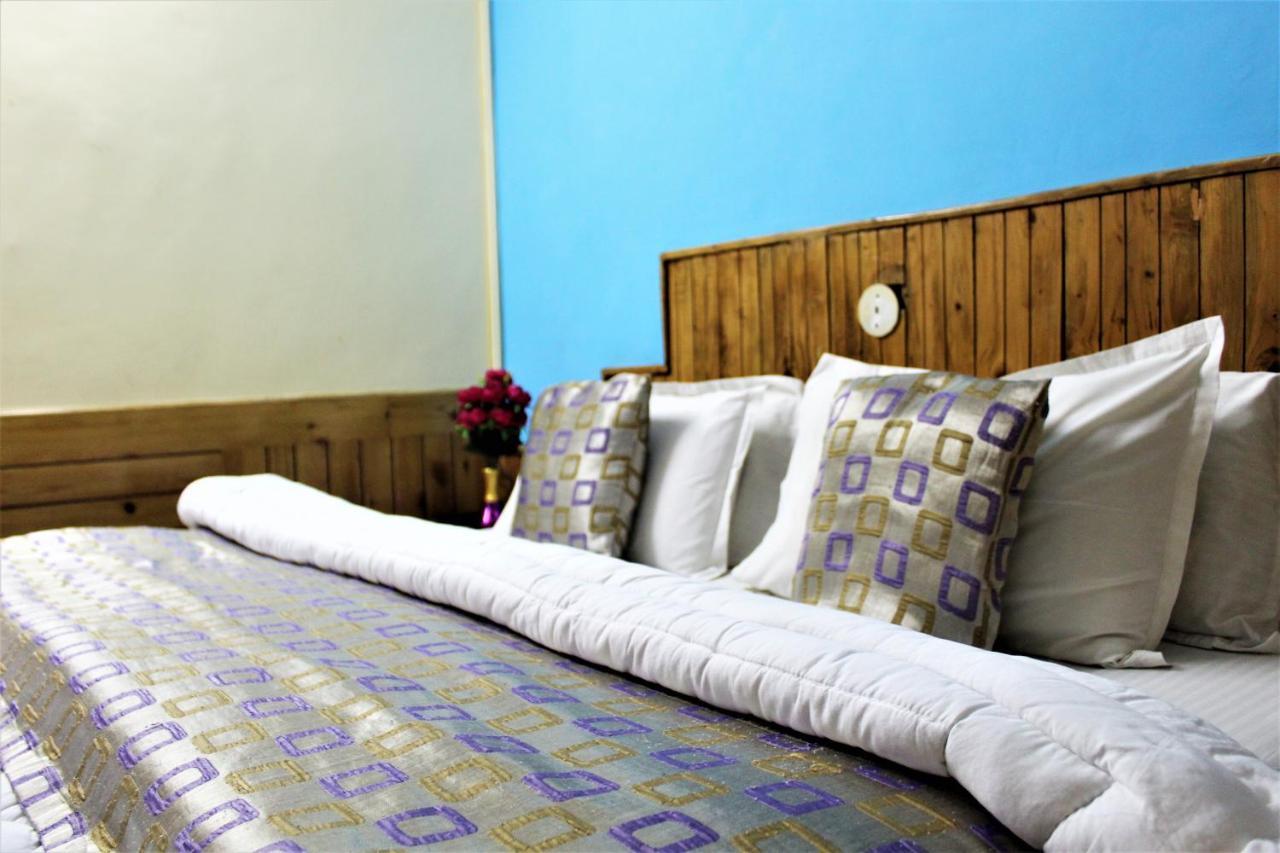 Hotel New Royal Manāli Eksteriør billede