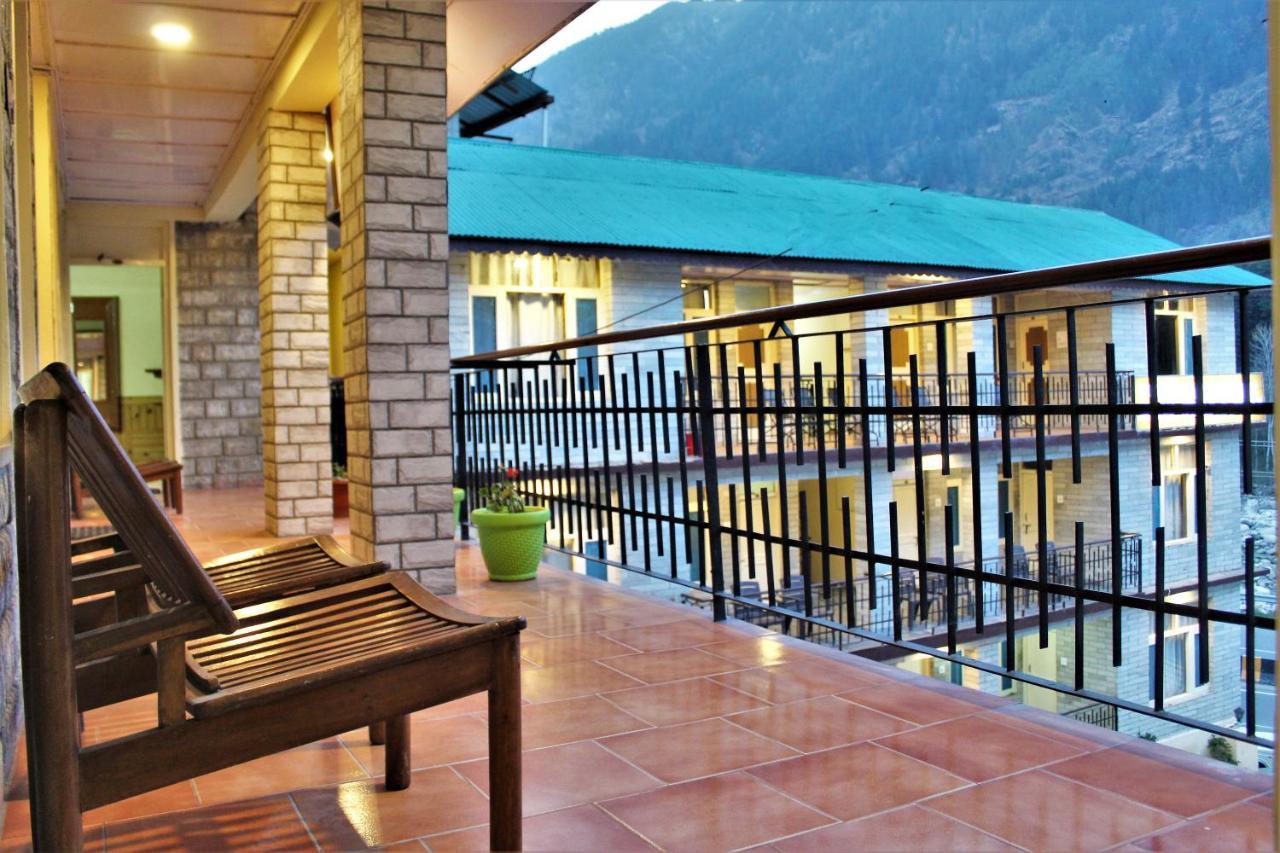 Hotel New Royal Manāli Eksteriør billede